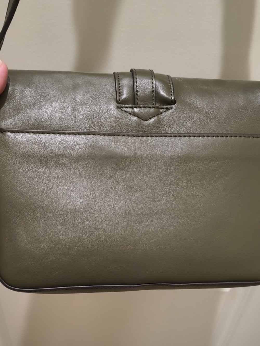 Banana Republic Leather Shoulder Bag NWoT - Picture 6 of 9